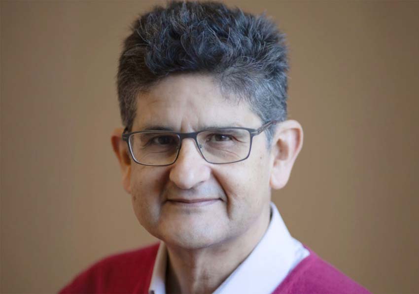 Photo of Alfredo Menéndez